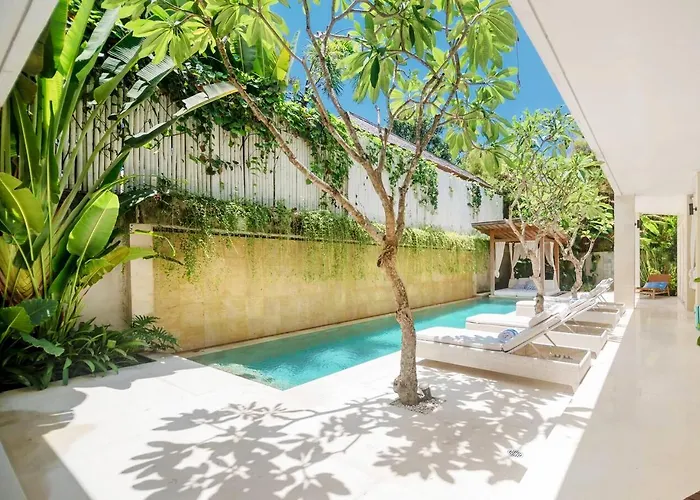 Bali Canggu Luxury Beachfront Villa * Canggu