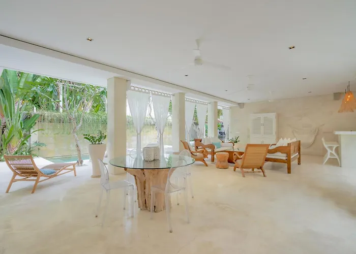 Bali Canggu Luxury Beachfront Villa Villa *