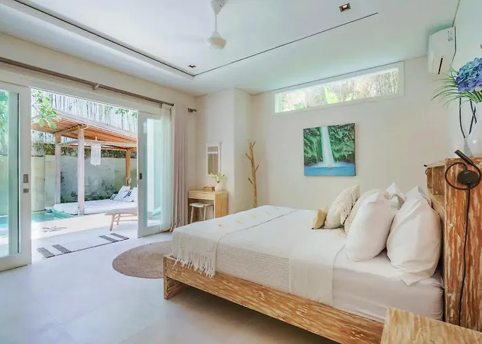 Bali Canggu Luxury Beachfront Villa Villa