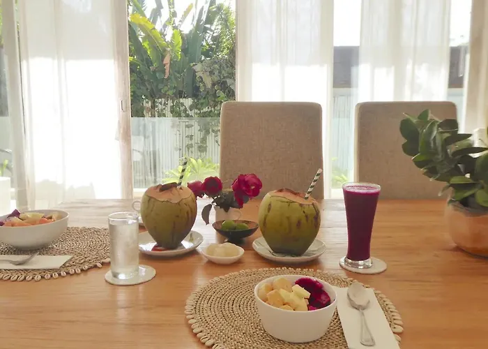 Villa Bali Canggu Luxury Beachfront Villa *